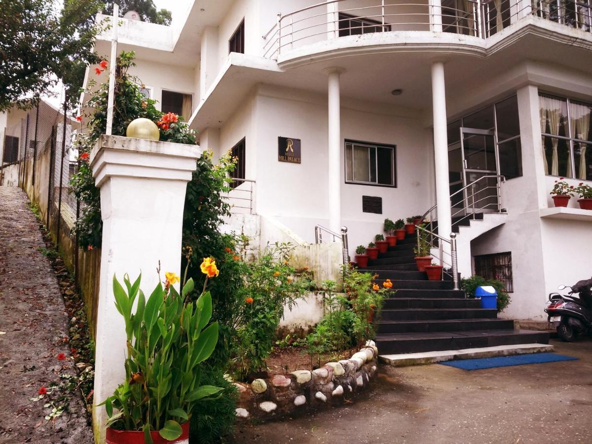 Hotel Hill Palace Kausani Buitenkant foto